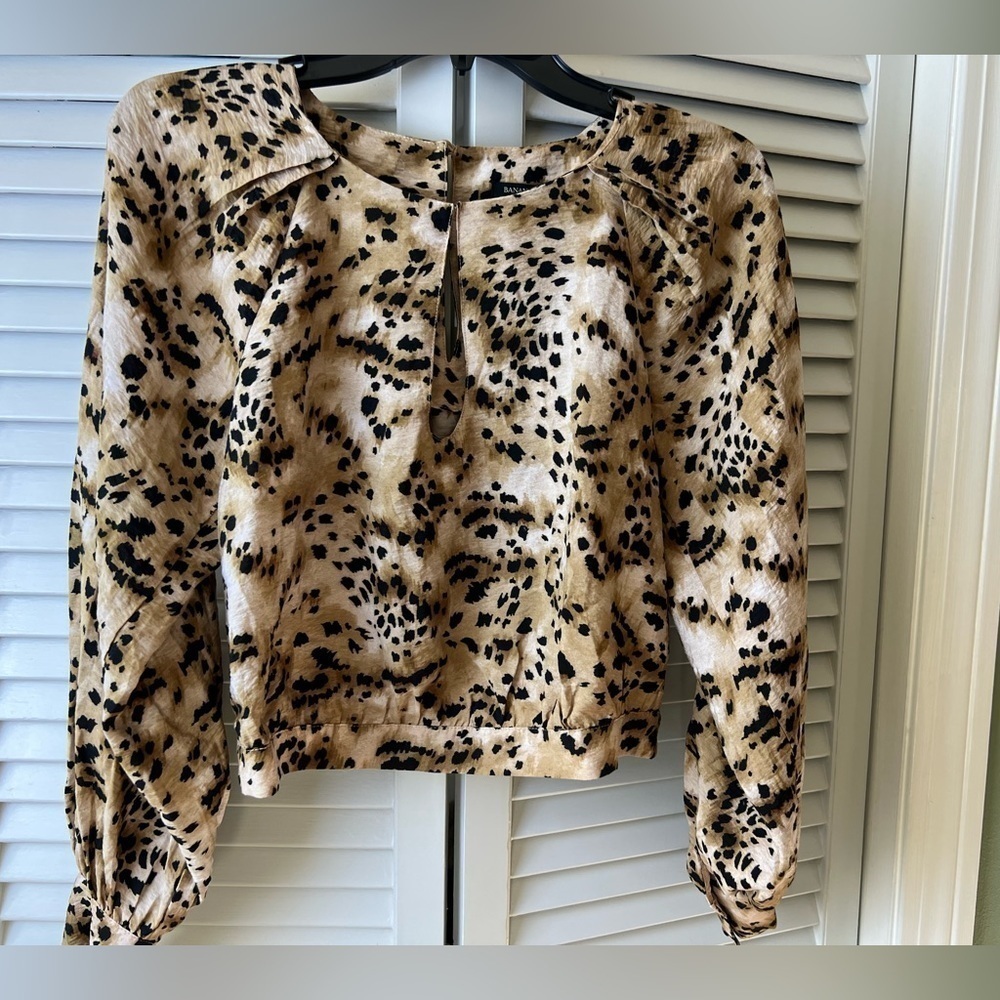 Banana Republic animal print top with tags size XS